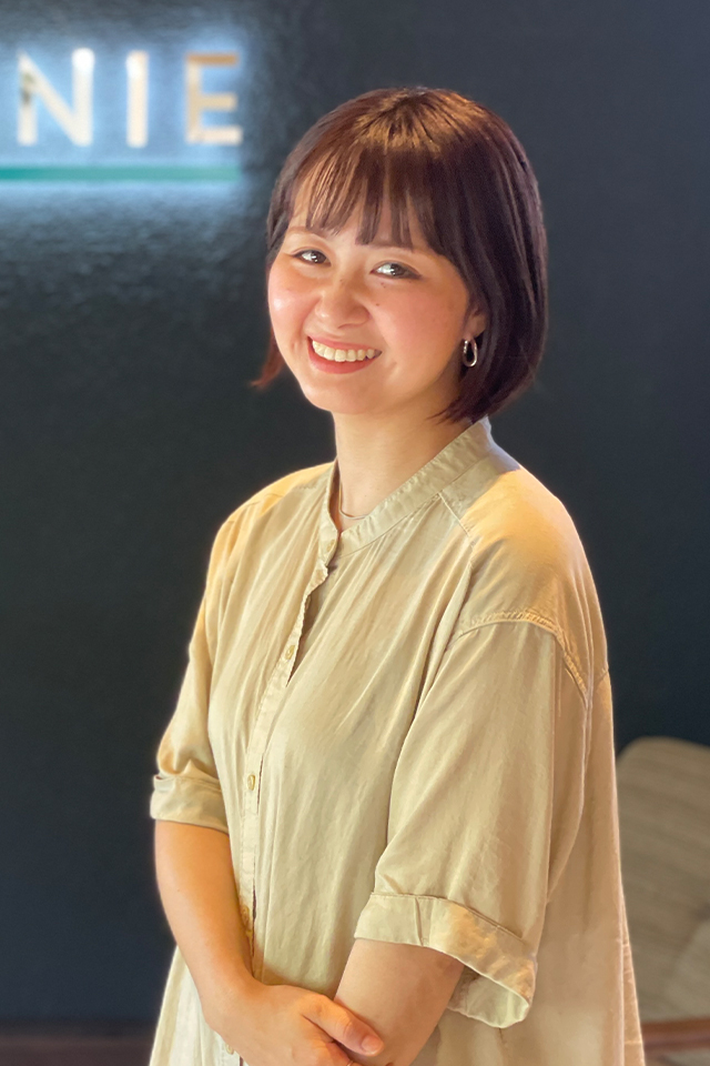 羽深 真喜子